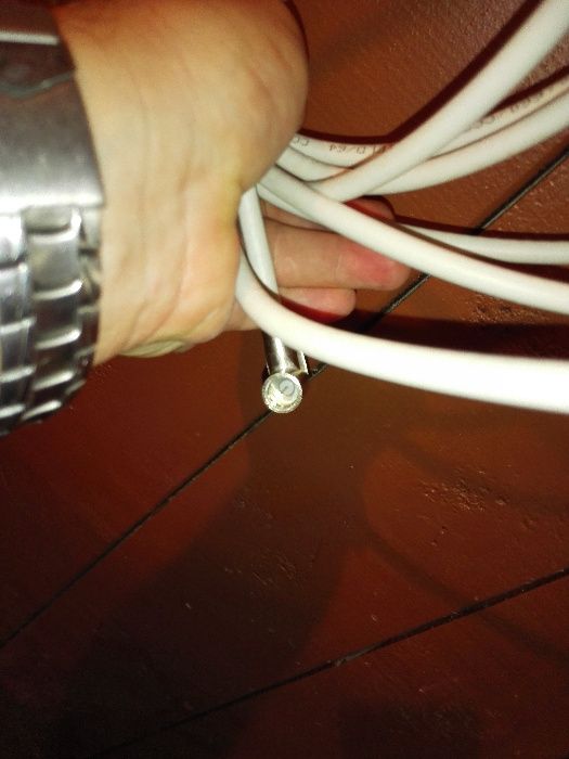 Kabel tv 4-5m tv antena kablówka, dekoder zaciskane końcówki biały