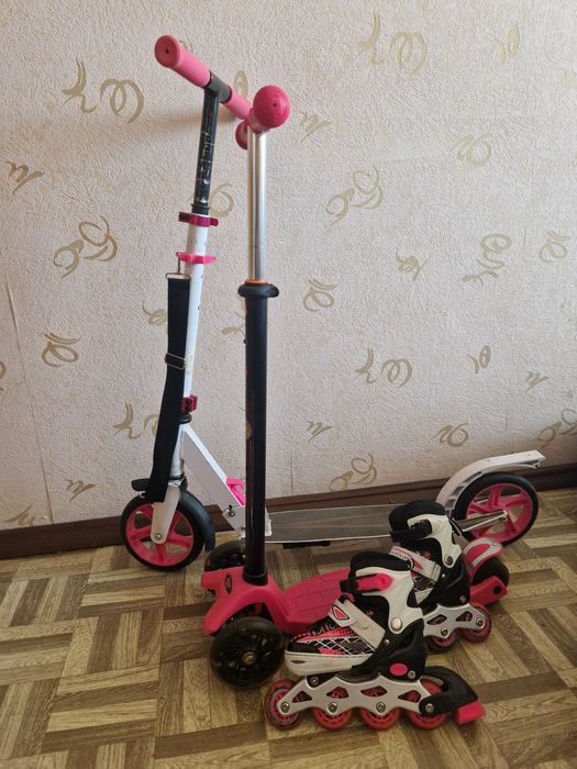 Продам все разом самокат, ролікі