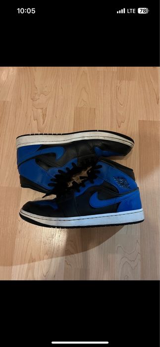 Air Jordan 1 Mid