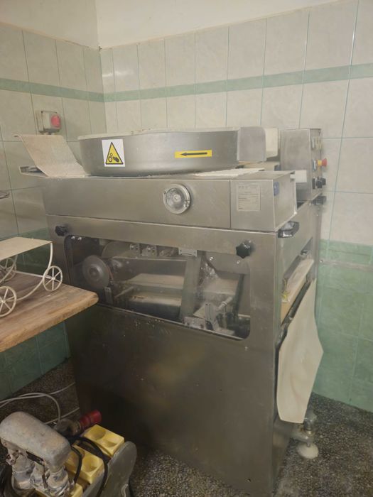 zaokrąglarko  wydłużarka    do  chleba, sztangli , bagietek , EBERHARD