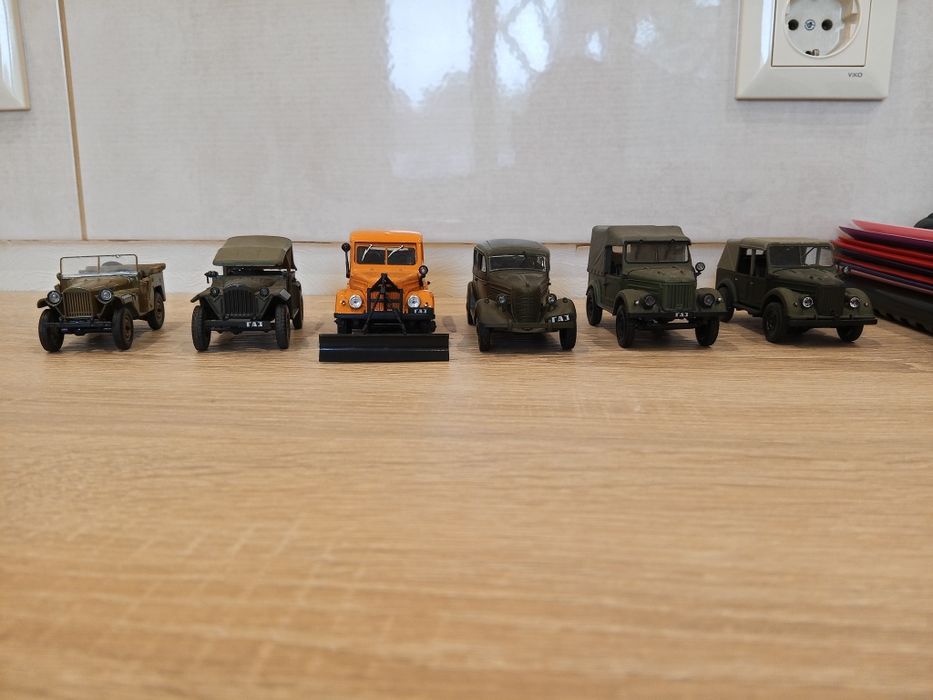 Модельки автомобилей газ