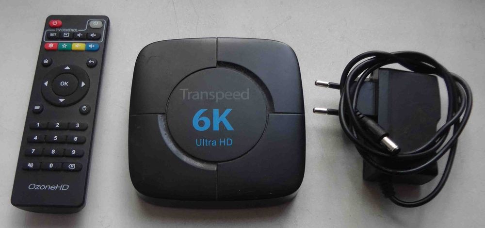 Андроид смарт-ТВ приставка Transpeed 6K Ultra HD 4/32Гб