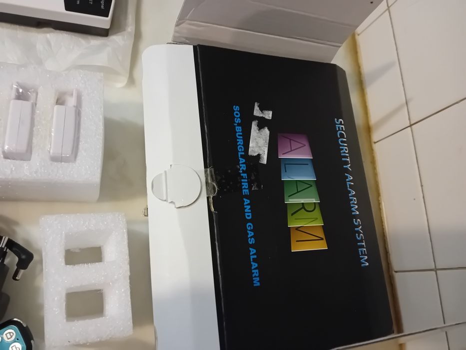 Sistema de Alarme de Segurança Doméstico GSM sem Fios