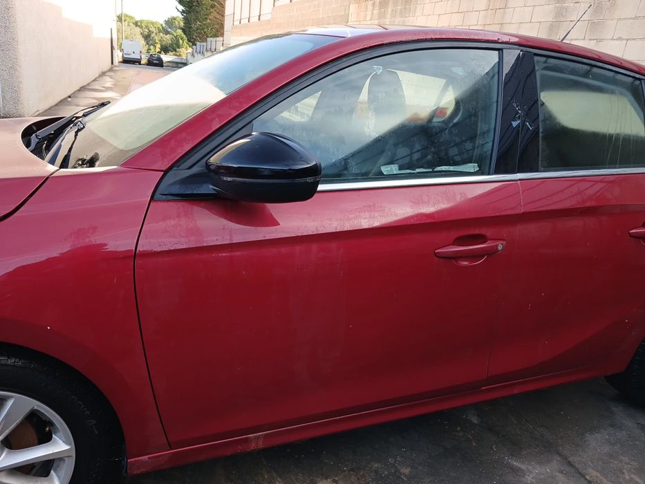 Porta frente esquerda OPEL Corsa F