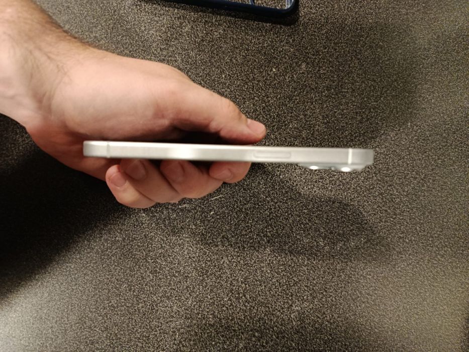 Vendo iphone 15 128gb branco