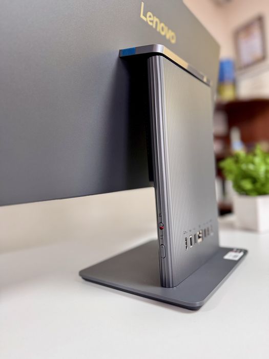 Моноблок Lenovo IdeaCentre 3 24ARR9 / Ryzen 5 7535HS / 16GB RAM / SSD 512GB / 24” FHD IPS
