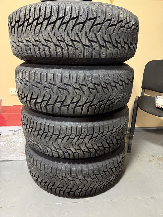 Зимові колеса Sailun Ice Blazer WST3 265/70 R17 115S (під шип)