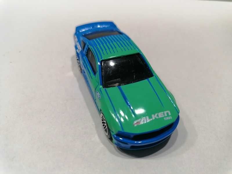 Hot Wheels 07 Ford Mustang Falken