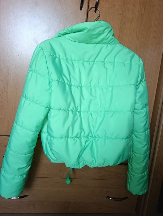 Modna wiosenna/jesienna kurtka puffer limonkowa, stan idealny