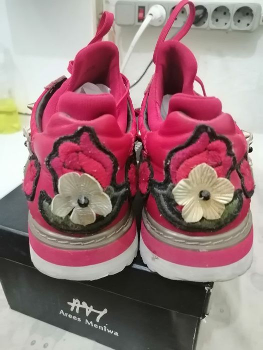 Кроссовки женские D. G.