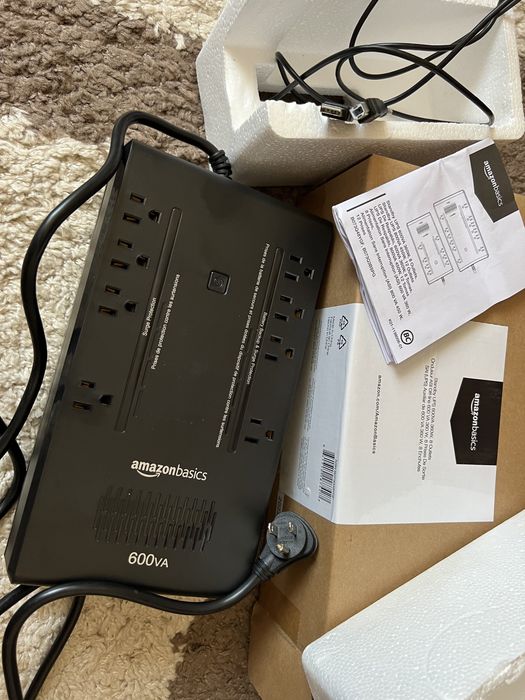 Стабилизатор напряжения Amazon Basic, американская вилка