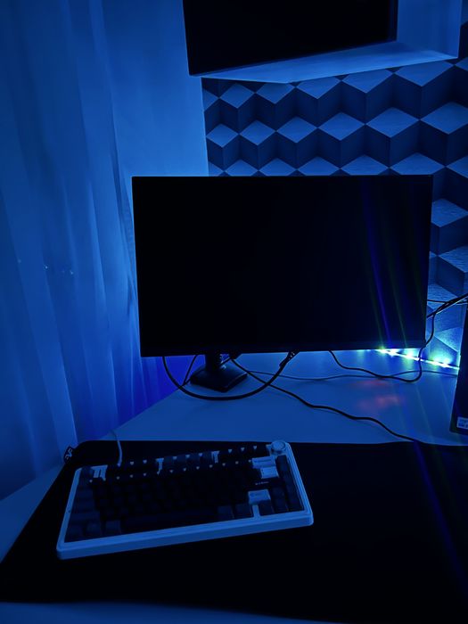 Монітор ігровий MSI G244F E2