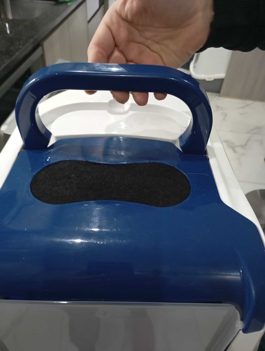 W.c. gatinho +transportadora