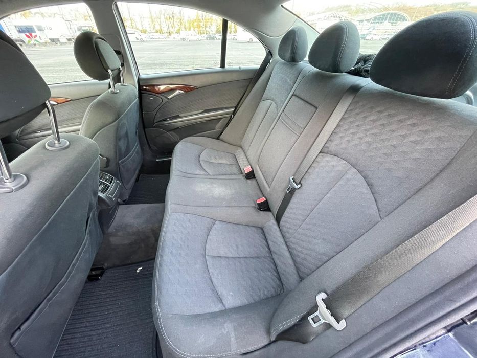 Mercedez-Benz E220 CDI 230 Mil KMS Aceito Retoma