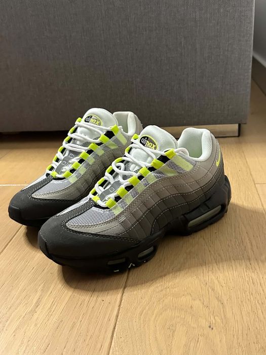 Air max 95 neon 42 rozmiar