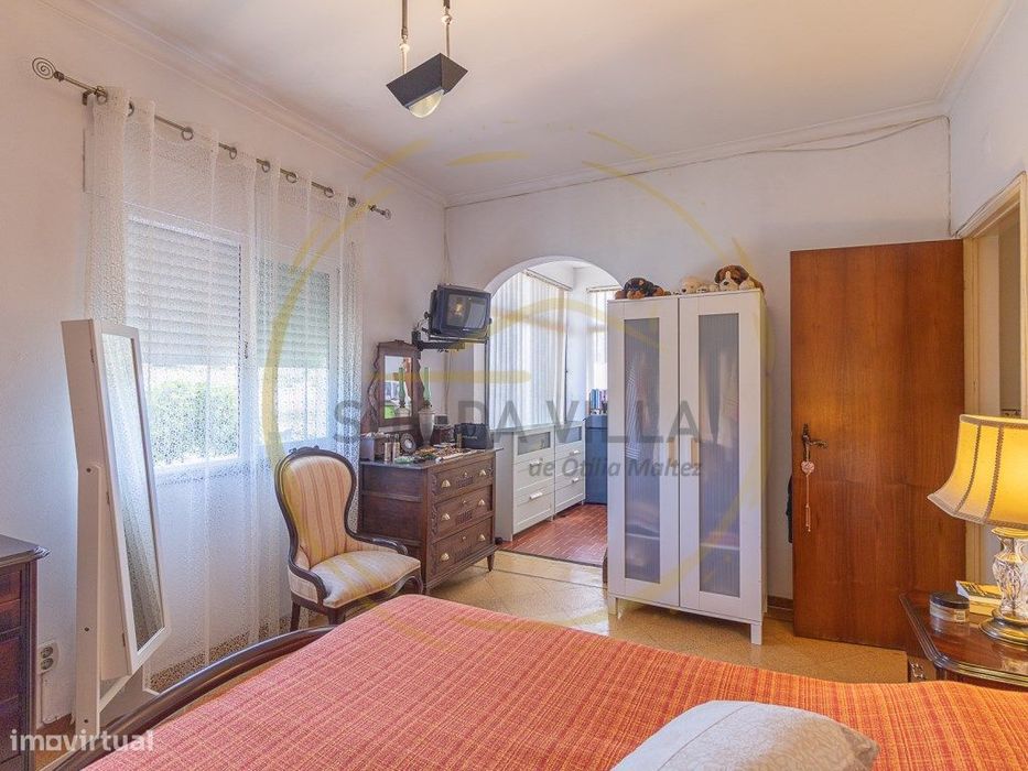 Moradia isolada T4 + T3 com garagem - Porto Salvo, Oeiras - 519.000€