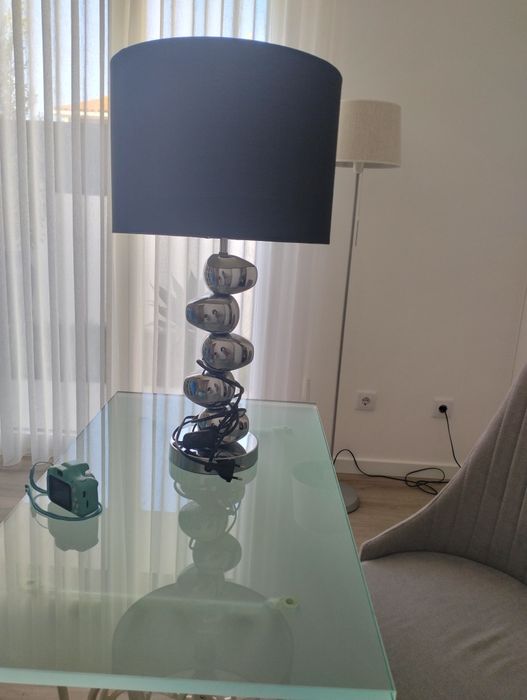 Candeeiro de mesa