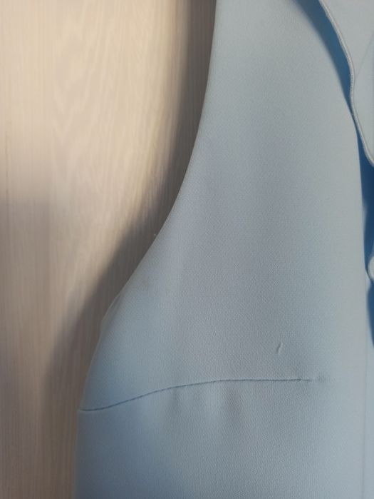 Błękitna sukienka Stone Skirts r. 40 L
