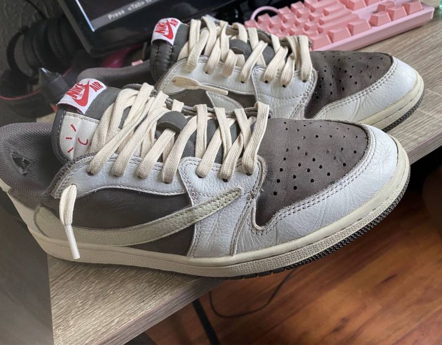 Nike Travis Scott 42-43