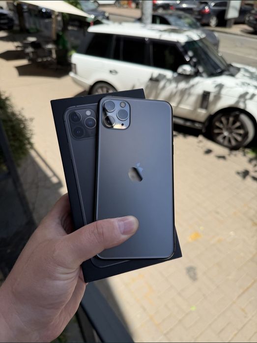 Iphone 11 pro max 256 акб 100%