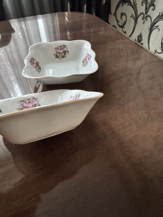 Салатник фарфоровый