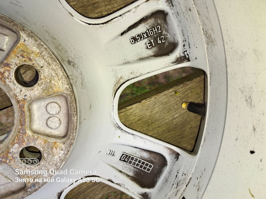 Продам титани R16 5*100