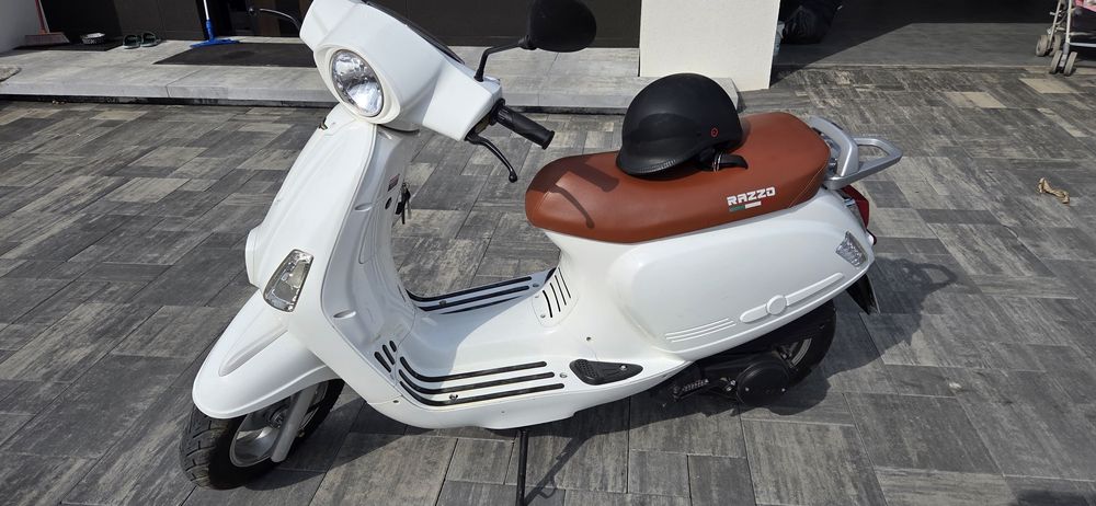 Skuter RAZZO 125