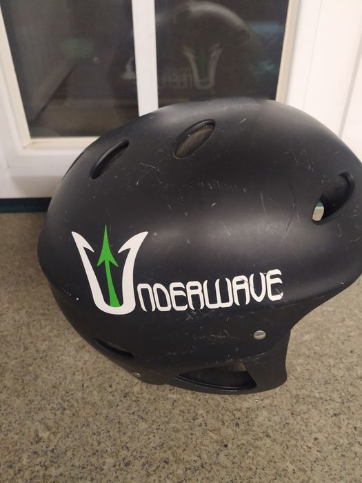 capacete underwave