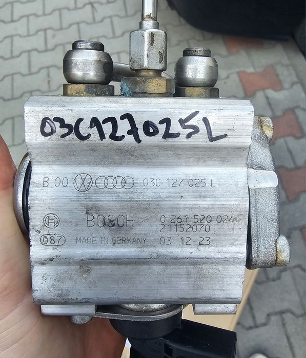 Pompa wysokiego ciśnienia paliwa. Nr. 03C 127 025 L