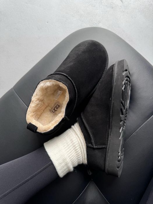 БЕЗ ПЕРЕДОПЛАТ‼️ Зимові Жіночі угі мікро чорні Ugg Classic Micro Boot