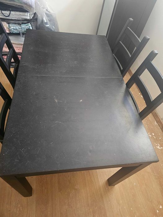Mesa de sala + 4 Cadeiras