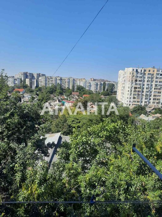 3 х комн. квартира на Левитана