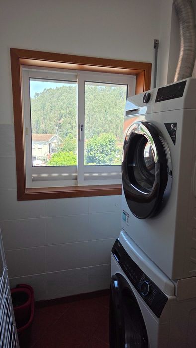 T3 com Garagem Box e Sótão em Vilela, Paredes