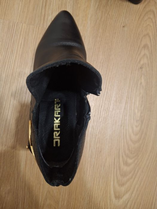 Botins de pele Drakart