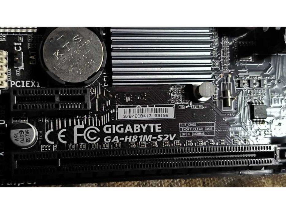 Материнська плата GIGABYTE GA-H81M-S2V
