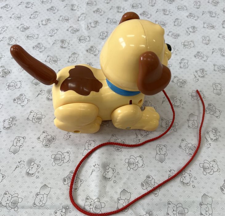 Piesek Fisher Price