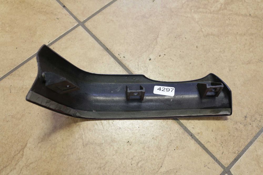 4297 Listwa pod kufer szeroka Honda Goldwing