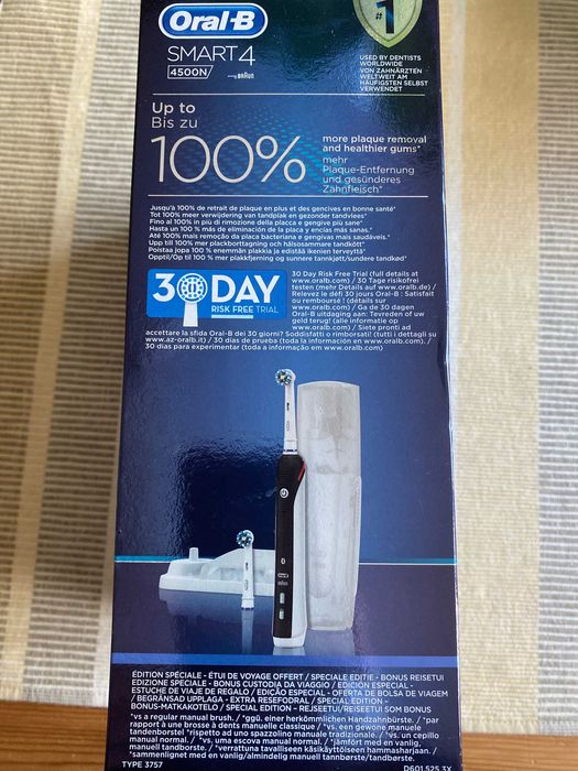 Escova de dentes eléctrica Oral B Smart 4