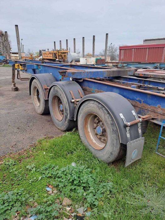 Прицеп на контейнеровоз