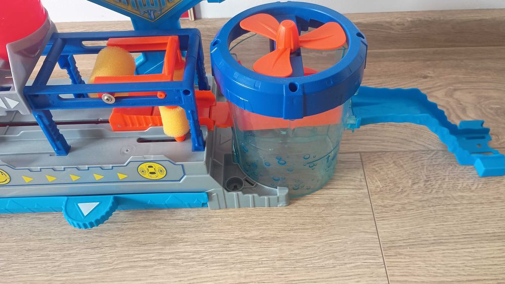 Myjnia hot wheels