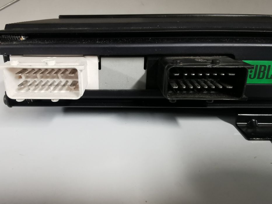 Amplificador JBL peugeot 407