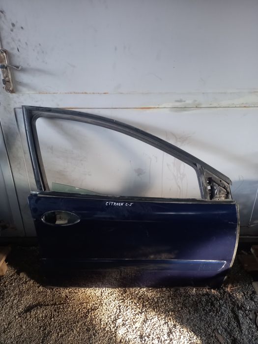 Дверка передня права Citroen C5