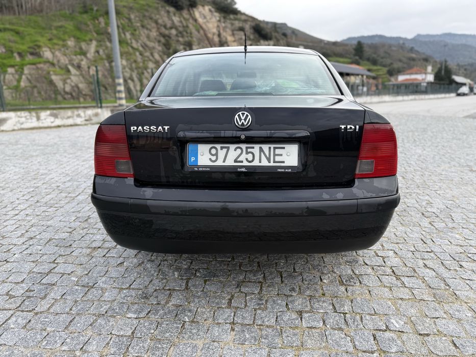 Volkswagen Passat 1.9 tdi 110 cv