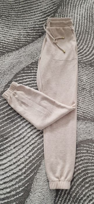 Spodnie dresy"F&F".