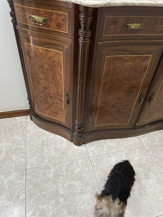 Sapateira em madeira macica