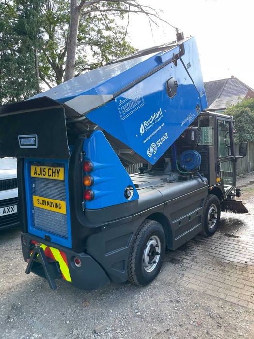 Підмітально-прибиральна машина SCHMIDT SWINGO 200