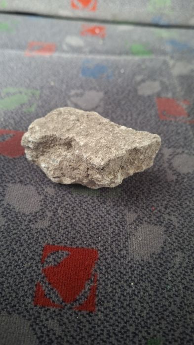 Продам камень обычный