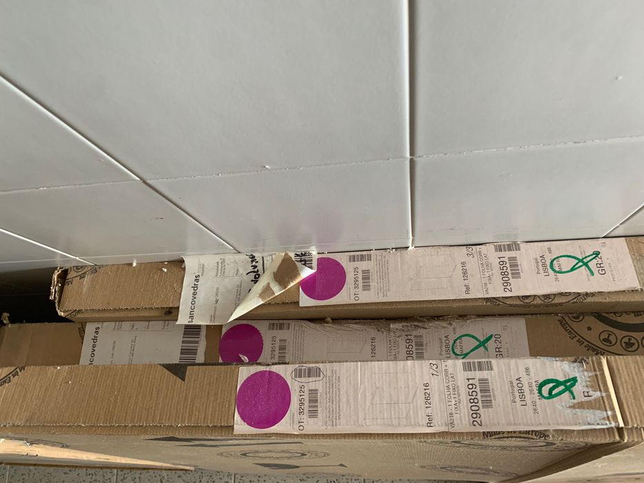 Cabine e base de duche NUNCA USADO