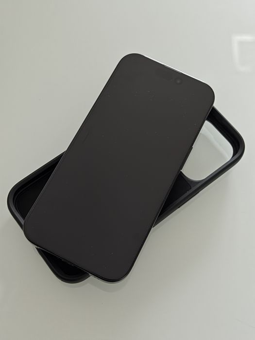 iPhone 16 PRO de 512GB bateria a 80% *- 900€*