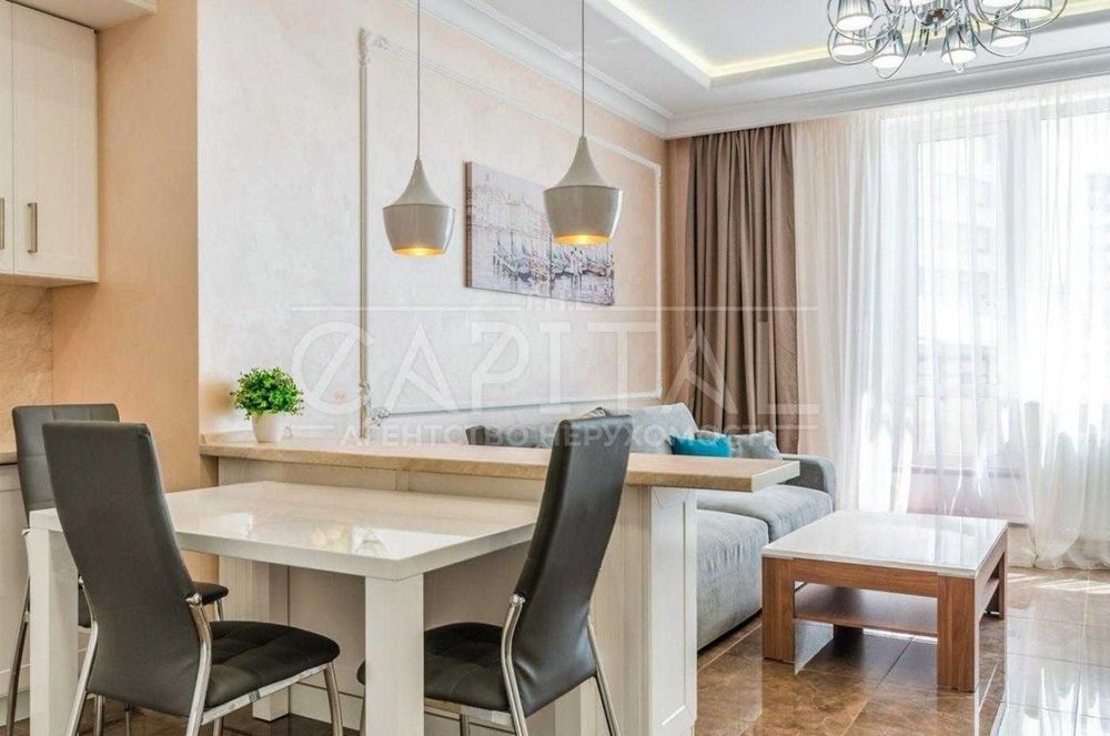 Стильная крутая премиальная квартира ЖК Royal Tower 67 м2